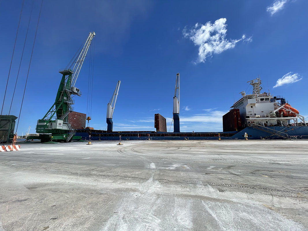 ITALGRU IMHC 1580 hydraulic mobile harbour cranes 